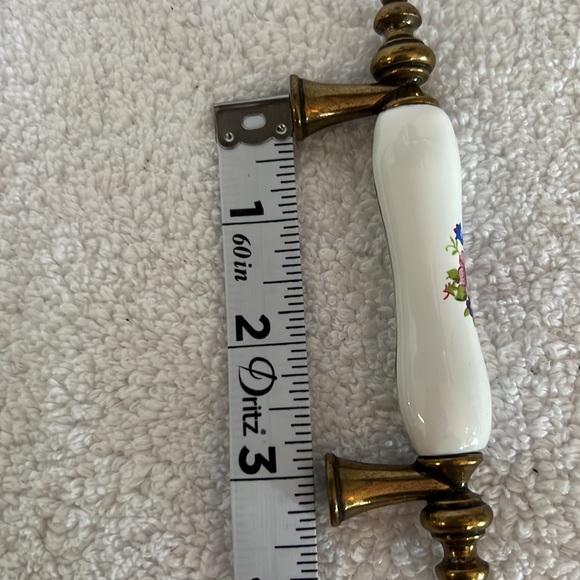 White Porcelain Floral Design Cabinet Drawer Pull Handles - Picture 9 of 9